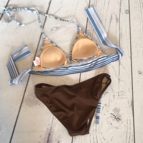 Xhilaration swimsuit - Picture 4 of 9